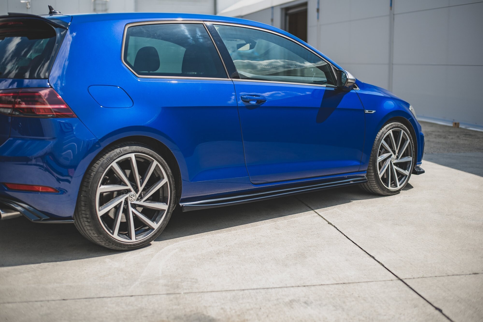 Maxton Design Seitenschweller Ansatz für V.4 VW Golf 7 R / R-Line Facelift schwarz Hochglanz